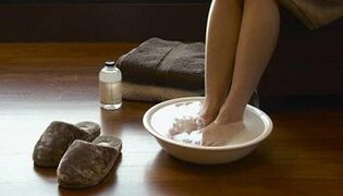 Fungus fleet treatment methods