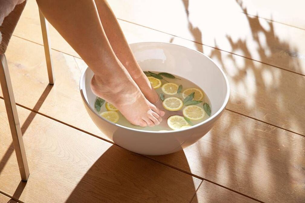 how to use anti-fungal baths on nails